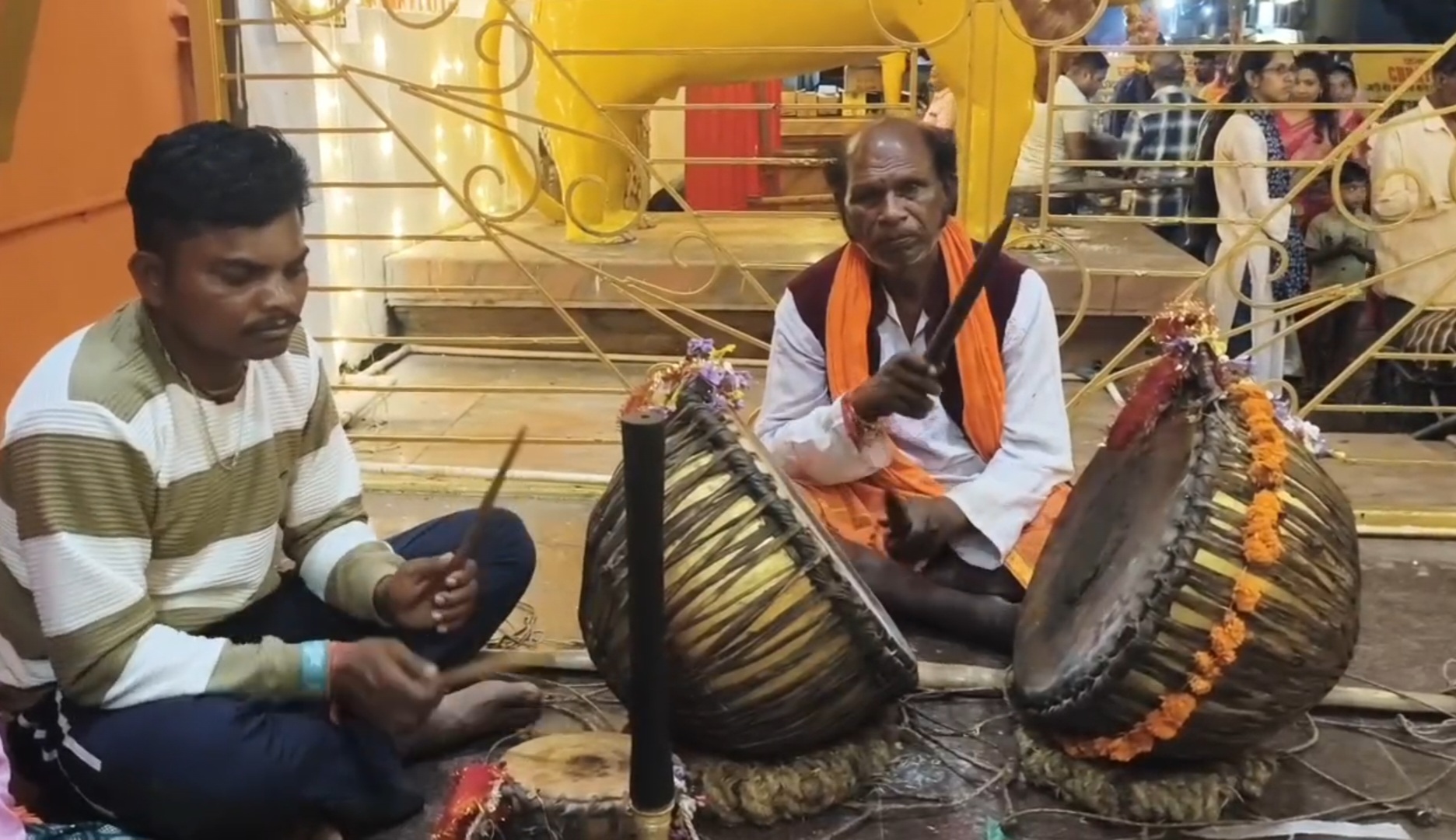 मुंडाबाजा वाद्ययंत्र का नाम कैसे पड़ा मुंडाबाजा जानिए…..